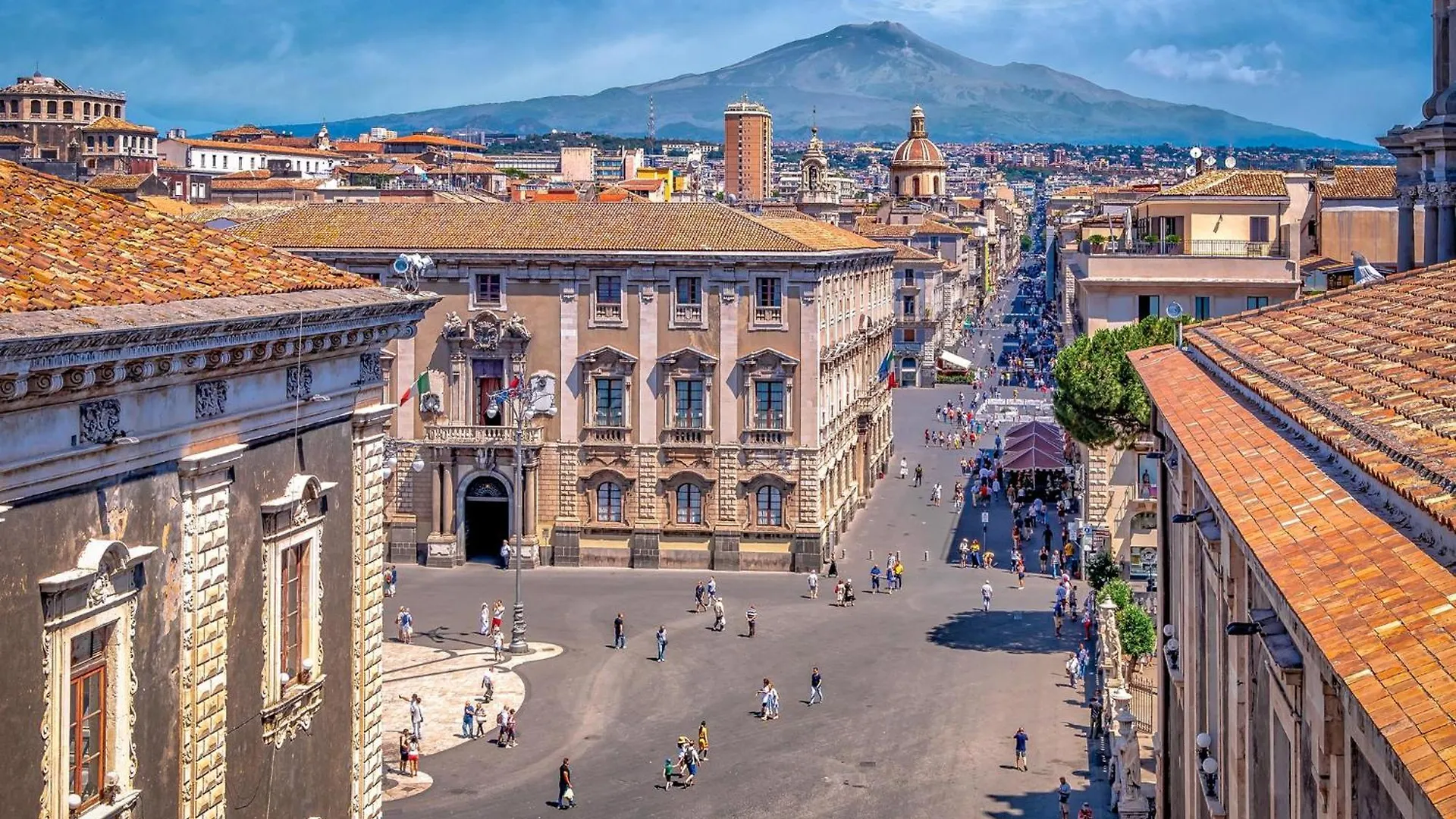 مبيت وإفطار كاتانيا A Un Passo Dal Duomo 